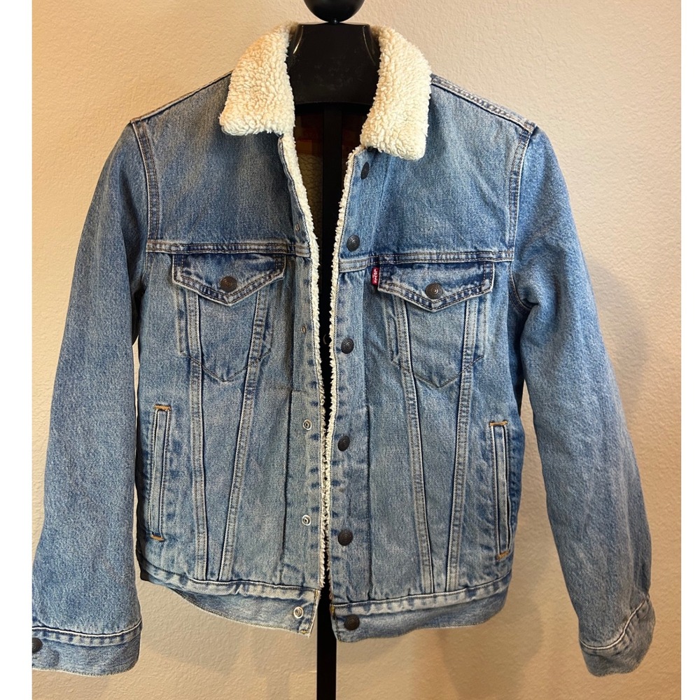 Levis‎ Mens Sherpa Lined Denim Trucker Jacket Medium Wash Blue Size Small